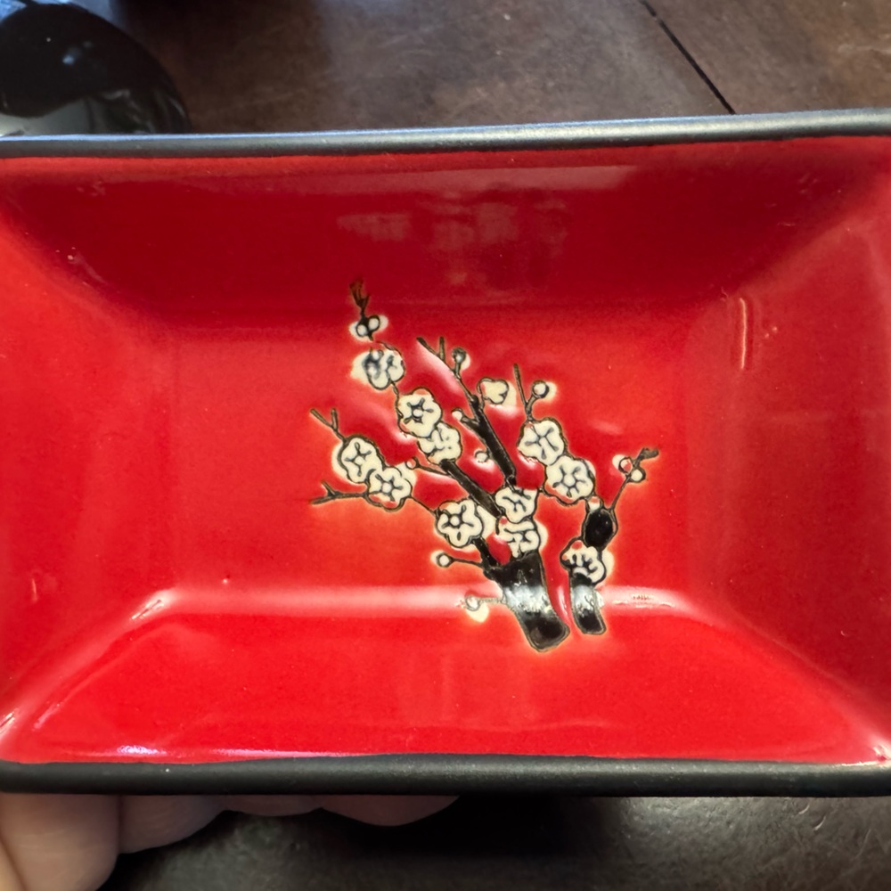 Elegant Red Ceramic Tea Set - Picture 5 of 6